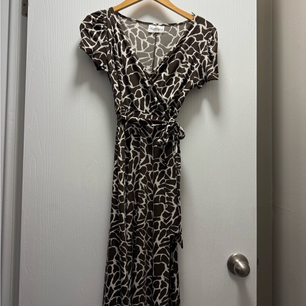 Rare Edition Brown and White Wrap Dress - Picture 2 of 8